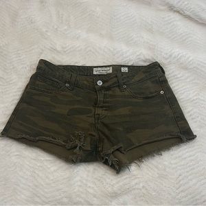 Lucky brand Camo cut off shorts